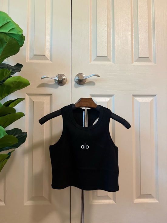 ALO Yoga Tops - ALO Yoga Black Crop Tank Top with White Logo